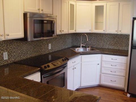 340 Phillips Dr, Trufant, MI 49347 photo 8