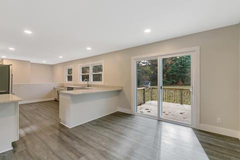 2334 138th Ave, Dorr, MI 49323 photo 6
