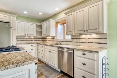 7673 Silverthorn Dr SE, Ada, MI 49301 photo 27