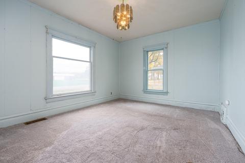 313 E Maple St, Climax, MI 49034 photo 7