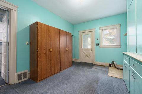 313 E Maple St, Climax, MI 49034 photo 13