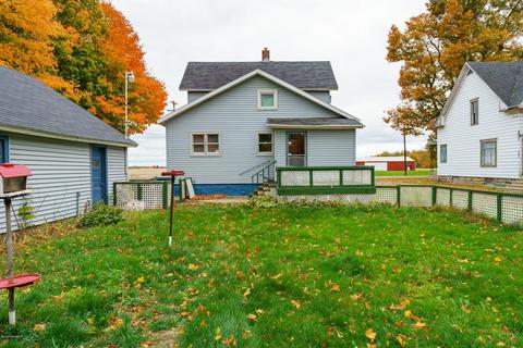 313 E Maple St, Climax, MI 49034 photo 35