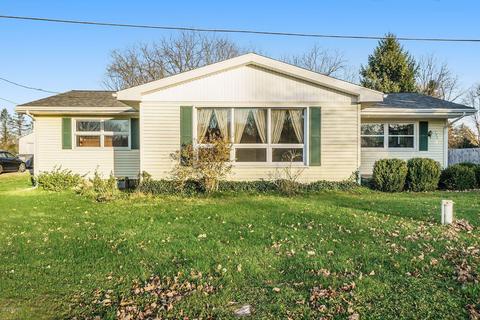 7764 N 40th St, Augusta, MI 49012 photo 2