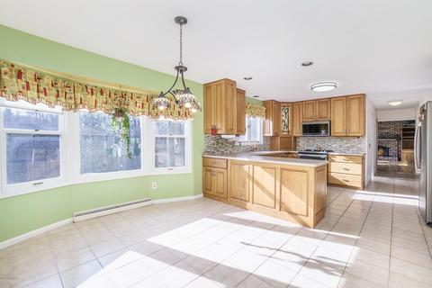 6460 Ormada Dr, Kalamazoo, MI 49048 photo 12