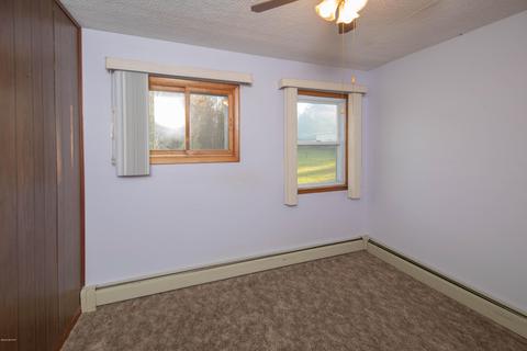 8080 E Day Rd, Bellevue, MI 49021 photo 8