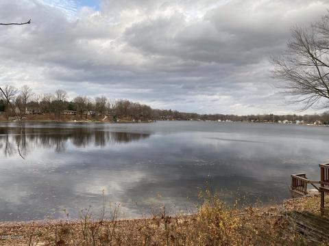 28484 S S Shr, Gobles, MI 49055 photo 5