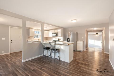 509 E Forrest St, Edmore, MI 48829 photo 12