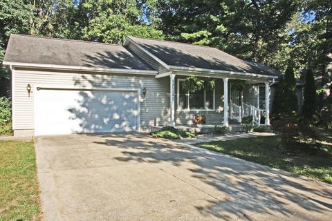 17531 148th Ave, Spring Lake, MI 49456 photo 2