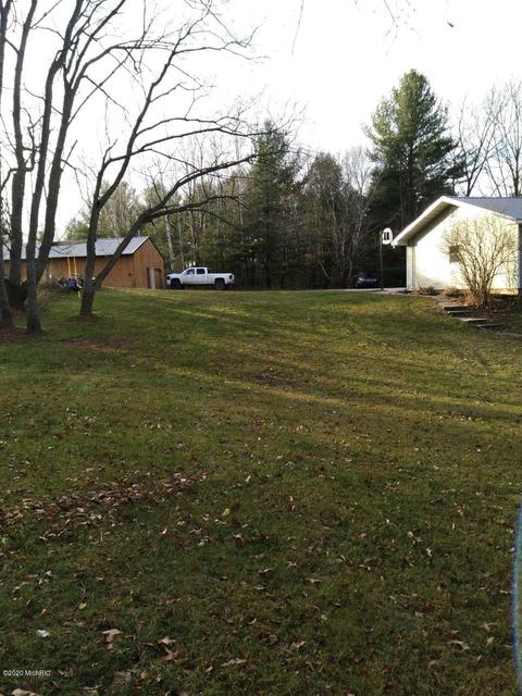 6370 30th Ave, Remus, MI 49340 photo 7