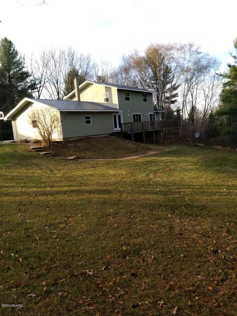 6370 30th Ave, Remus, MI 49340 photo 5