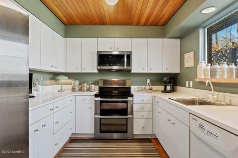 14738 E Wagner Rd, Buchanan, MI 49107 photo 6