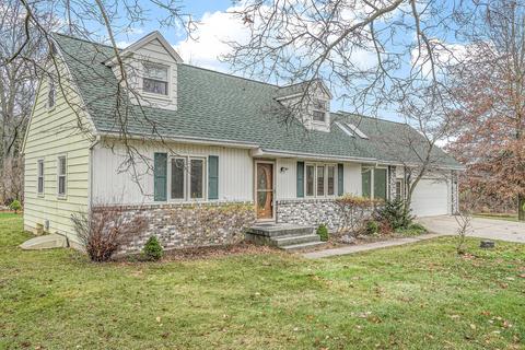 9211 28th St SE, Ada, MI 49301 photo 2