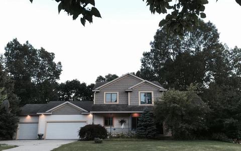 744 Pendleton Dr NE, Comstock Park, MI 49321 photo 1