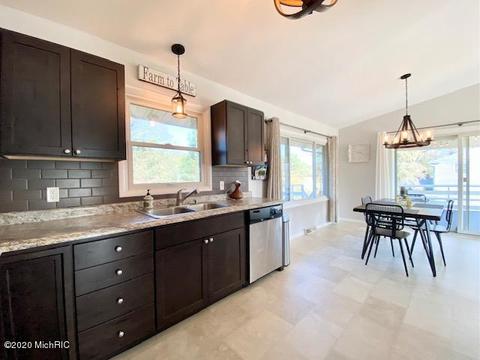 17991 Mohawk Dr, Spring Lake, MI 49456 photo 12