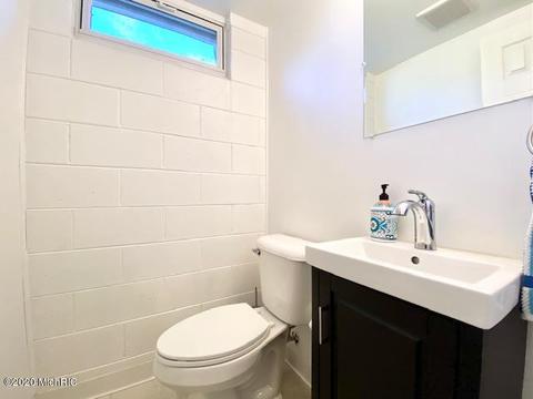 17991 Mohawk Dr, Spring Lake, MI 49456 photo 29
