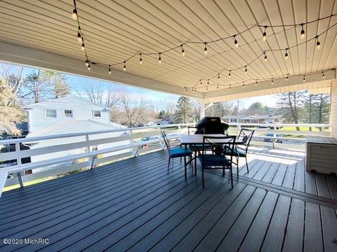 17991 Mohawk Dr, Spring Lake, MI 49456 photo 9