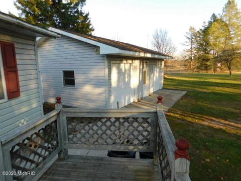 1265 Maple Rd, Manistee, MI 49660 photo 48