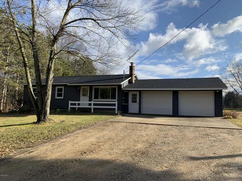 613 2nd St, Plainwell, MI 49080 photo 29