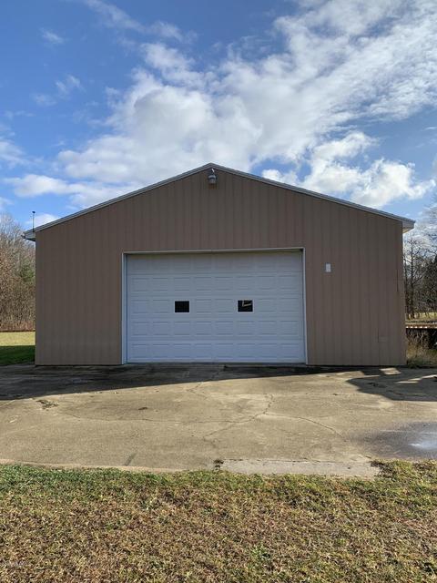 613 2nd St, Plainwell, MI 49080 photo 24