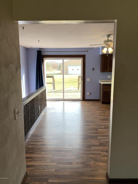 613 2nd St, Plainwell, MI 49080 photo 7