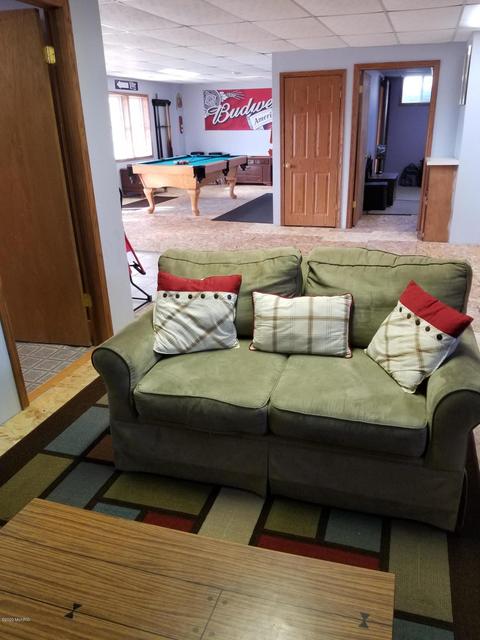 61689 Roberts Rd, Three Rivers, MI 49093 photo 19