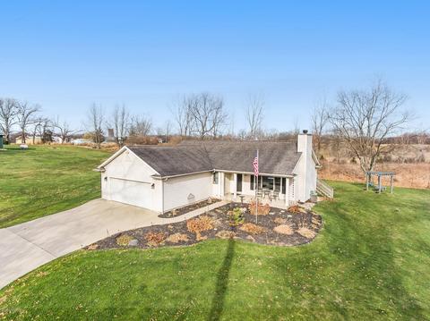 18243 D Dr S, Marshall, MI 49068 photo 1