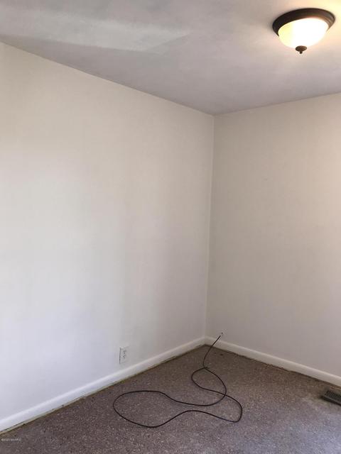 532 S Elm St, Ithaca, MI 48847 photo 25