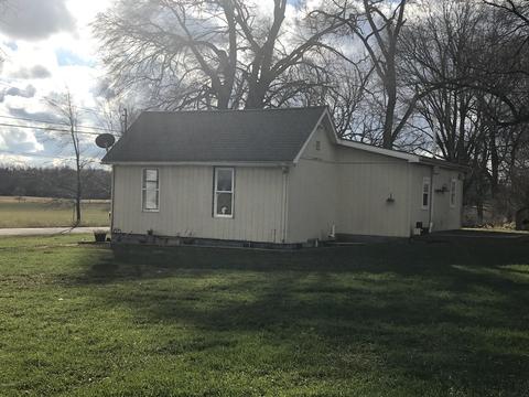 532 S Elm St, Ithaca, MI 48847 photo 5