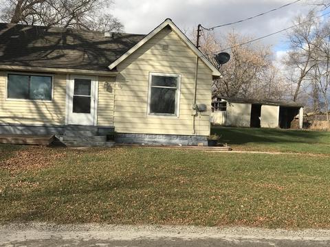 532 S Elm St, Ithaca, MI 48847 photo 3
