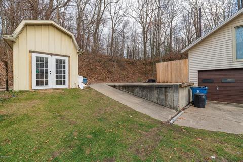 29 Pine Rd, Plainwell, MI 49080 photo 10