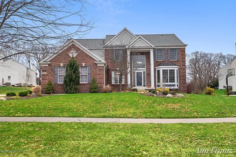 4631 Oakwright Dr NE, Ada, MI 49301 photo 3