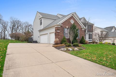 4631 Oakwright Dr NE, Ada, MI 49301 photo 2
