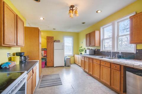 1012 E Main St, Lowell, MI 49331 photo 10