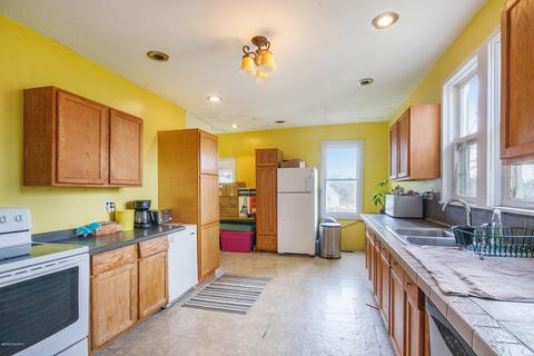 1012 E Main St, Lowell, MI 49331 photo 11