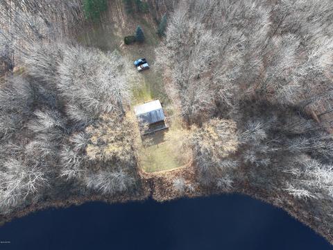 4757 S Ordway Rd, Custer, MI 49405 photo 6