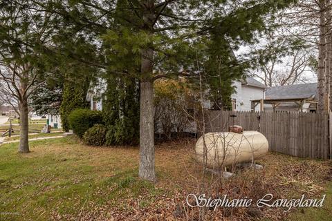 19638 Cherry St, Conklin, MI 49403 photo 6