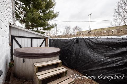 19638 Cherry St, Conklin, MI 49403 photo 8