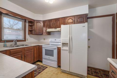 5690 N 38th St, Augusta, MI 49012 photo 8