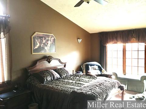 310 Geething Ln, Dowling, MI 49050 photo 12