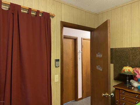 11383 Willow Ave, Grant, MI 49327 photo 13