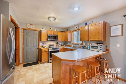 3003 53rd St, Hamilton, MI 49419 photo 4