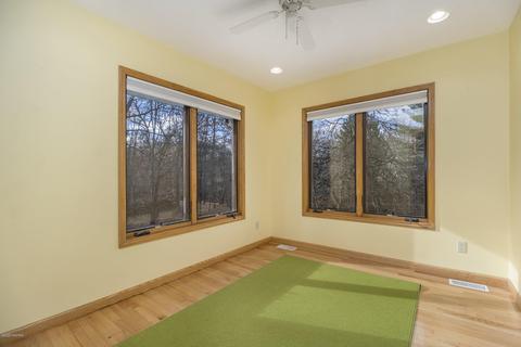 87 Royal Rd, Springfield, MI 49037 photo 24