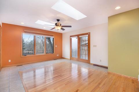 87 Royal Rd, Springfield, MI 49037 photo 14