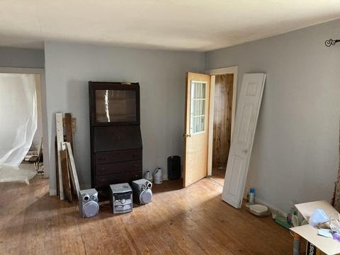 68 N State St, Hesperia, MI 49421 photo 2