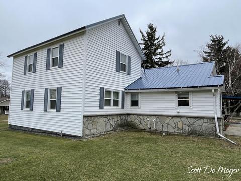 218 S First St, Edmore, MI 48829 photo 28
