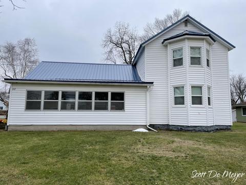 218 S First St, Edmore, MI 48829 photo 26