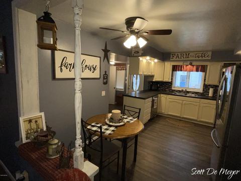 218 S First St, Edmore, MI 48829 photo 8