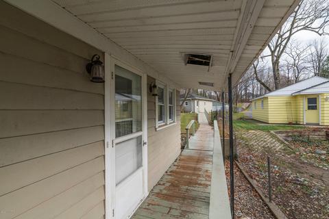 530 E Gull Lake Dr, Augusta, MI 49012 photo 29