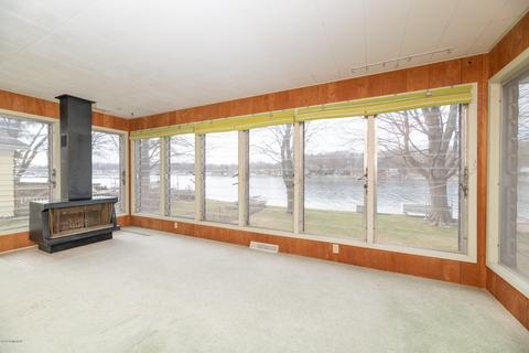 530 E Gull Lake Dr, Augusta, MI 49012 photo 10