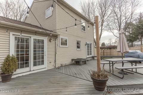 6030 Buttonwood Ct SE, Ada, MI 49301 photo 15